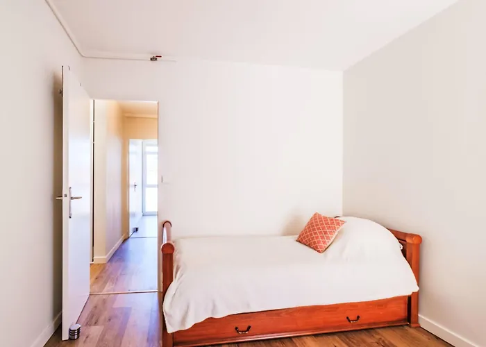 Marines-3 By Interhome